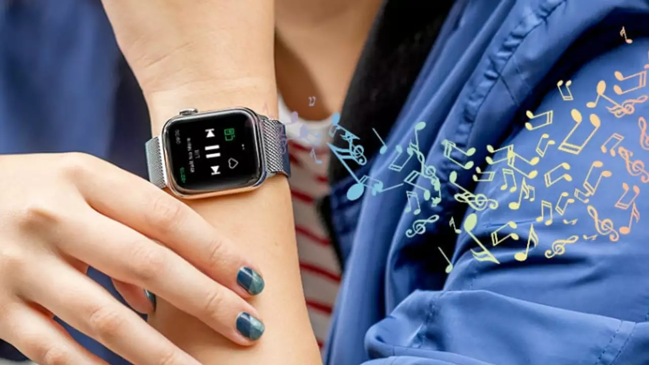 Can I listen to music on my Apple watches without my phone?